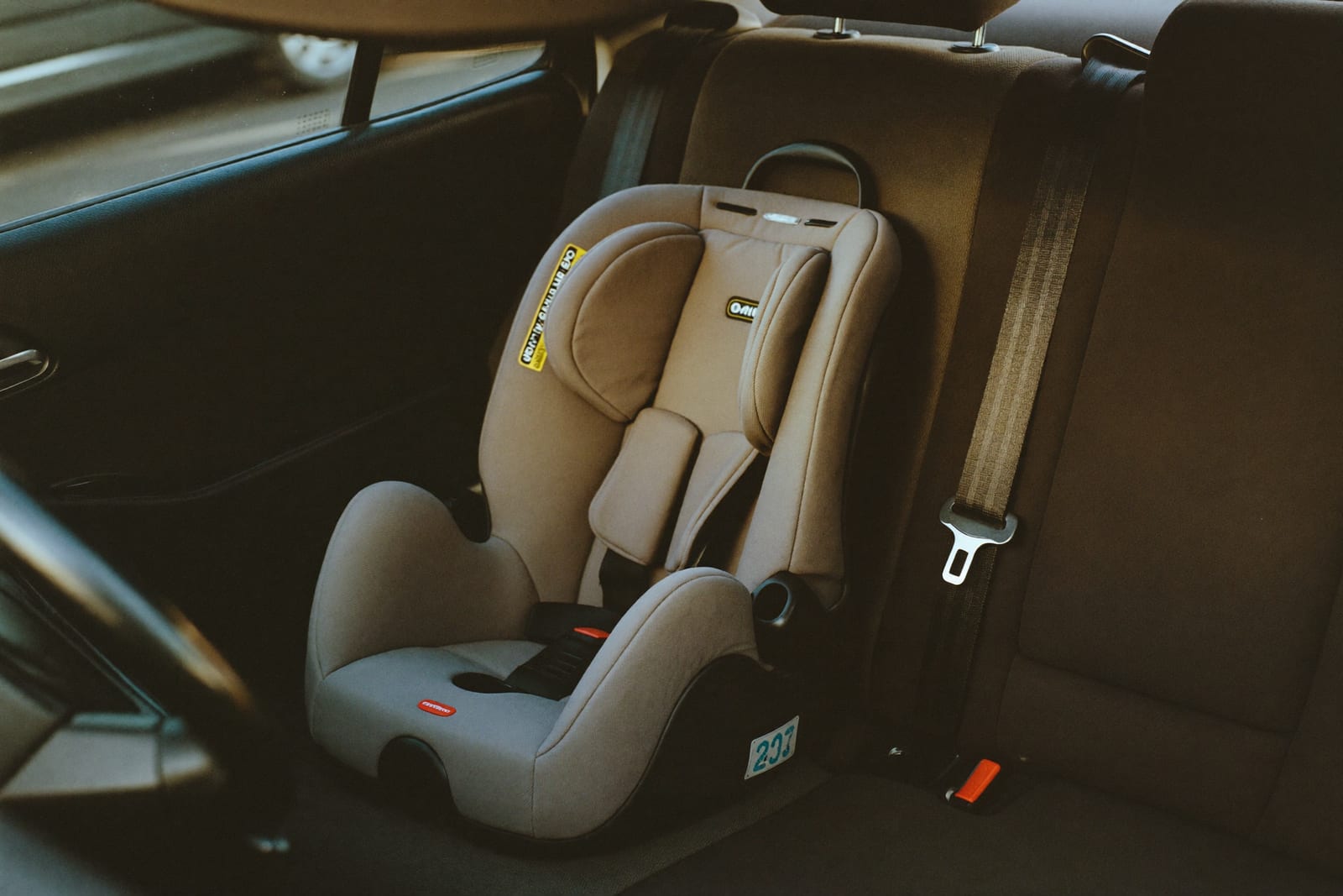 Car Seats: The Four Rules That Matter, and the Arizona Problem Nobody Mentions